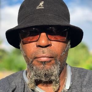 Meet your Posher, Hafez